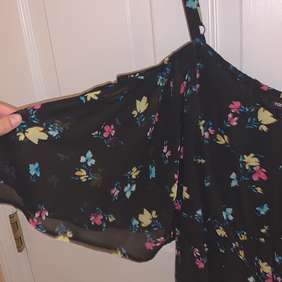 Torrid Size 2 Chiffon Cold Shoulder Floral Dress - Picture 3 of 9